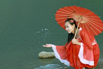 关于暗涌私语完整版影片